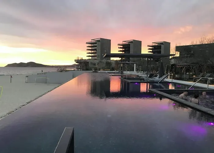 2bd Oceanfront Presidential Solaz Cabo