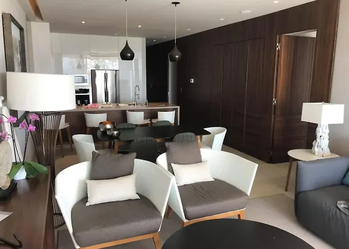 2bd Oceanfront Presidential Solaz Cabo