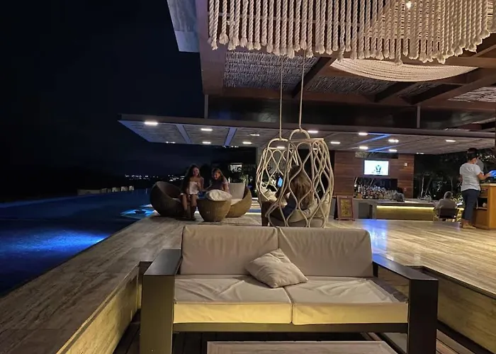 2bd Oceanfront Presidential Solaz Cabo *